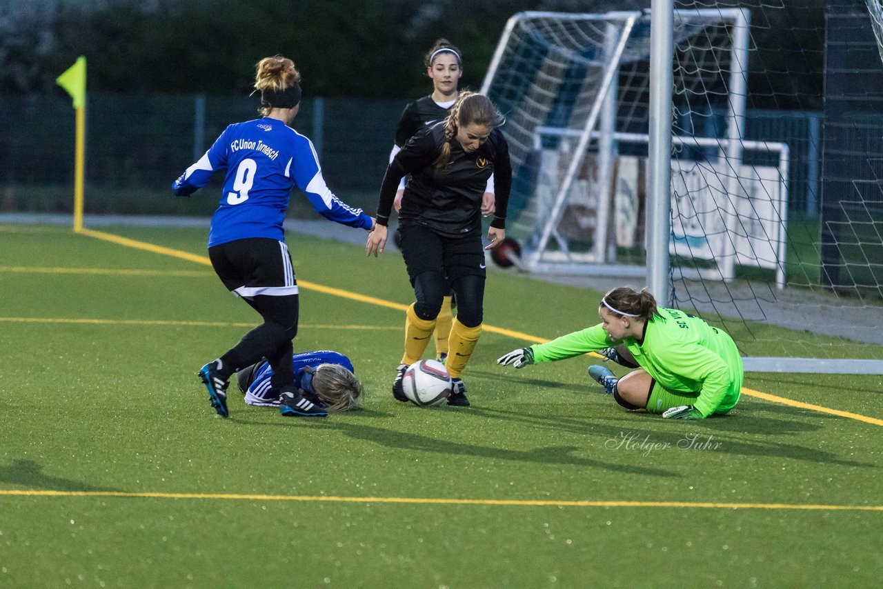 Bild 340 - Frauen Union Tornesch - Victoria : Ergebnis: 4:2